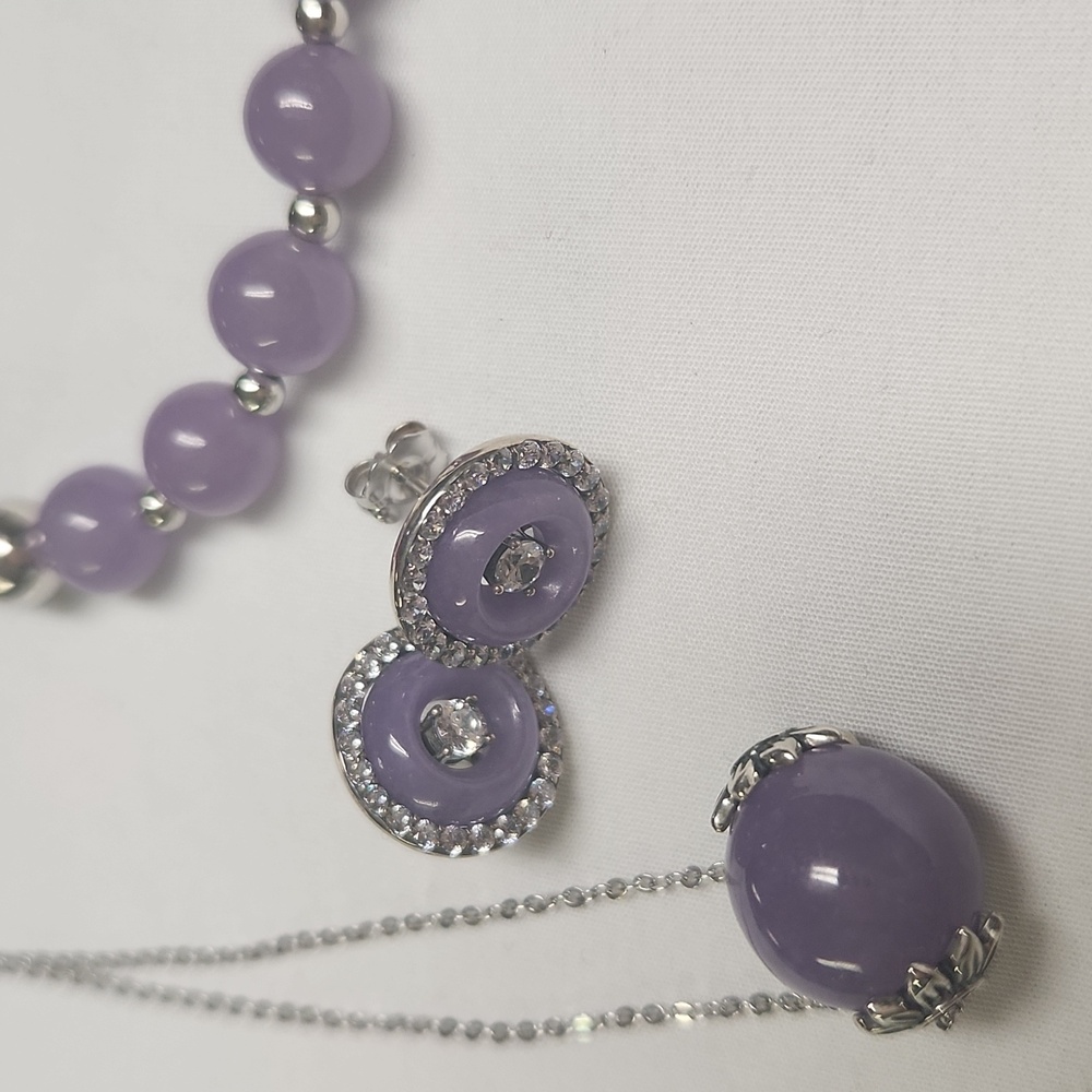 JOY Jade Of Yesteryear Lavender/Purle Lot Of 3 - NECKLACE, EARRINGS, BRACELET - Picture 8 of 12